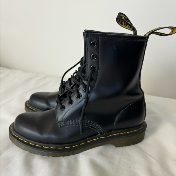 Dr. Martens Shoes - Dr. Martens 1460 Boot